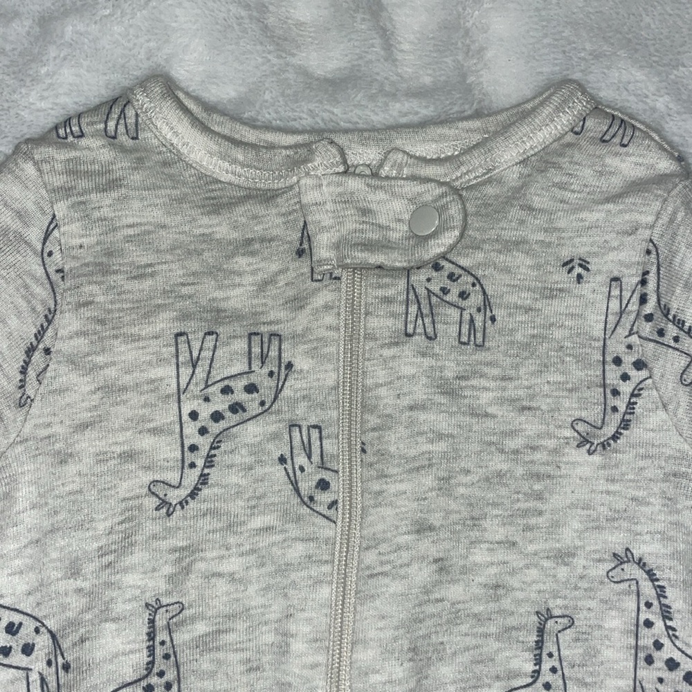 Carter’s Footie PJs - Picture 2 of 6